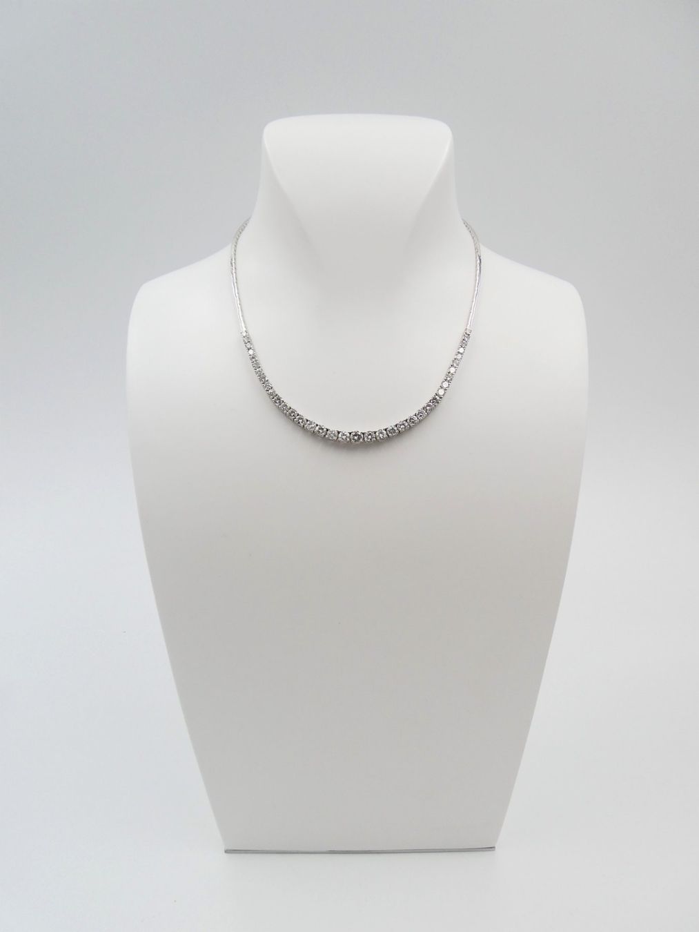 Catenine: DIAMANT COLLIER IN 750 WEISSGOLD – Usato da Luzern venduto da EdiGem 1