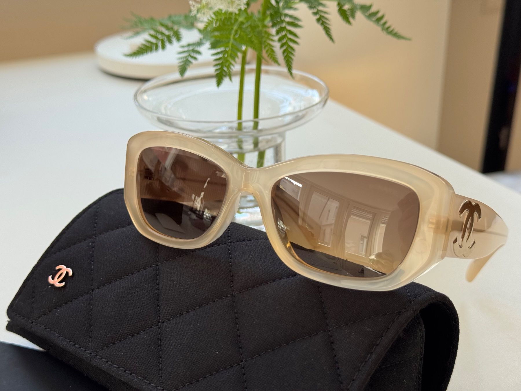 Brillen & Gläser: CHANEL RECTANGLE SUNGLASSES – Neu und originalverpackt aus Zürich von camenk 5