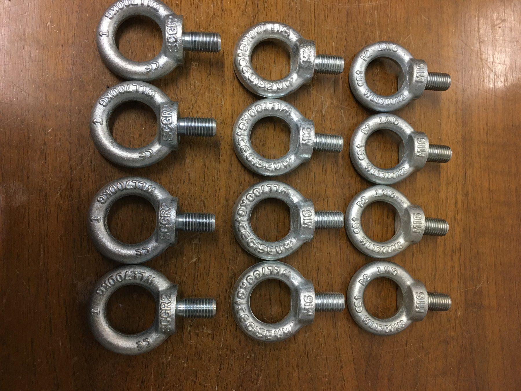 Quincaillerie: Ringschrauben M 16 – Neuf avec emballage d'origine à Urdorf par lmlm.
