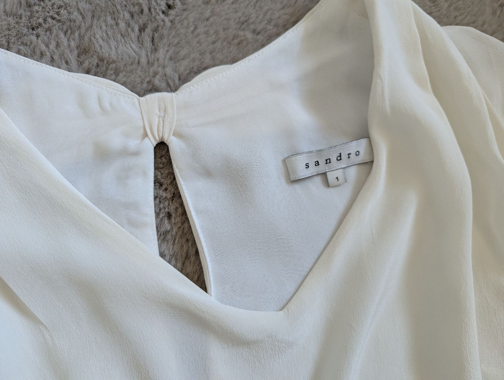 Sandro Vestiti: sublime robe en soie Sandro taille 1 – Nuovo (secondo la descrizione) da Montreux venduto da dem_gyt9 5