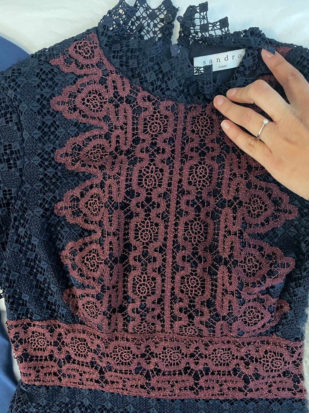 Sandro Vestiti: 2 semi-new Sandro dresses – Usato da Horgen venduto da gle_7h2h