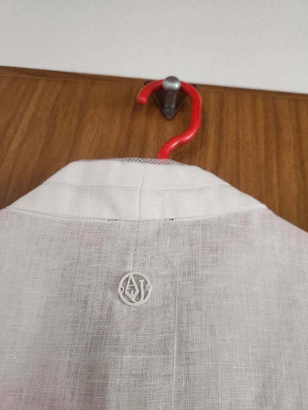 Armani Vestiti: Robe Armani Jeans Blanc Lin Taille 38/40 – Usato da Niedergösgen venduto da Eva2410 6