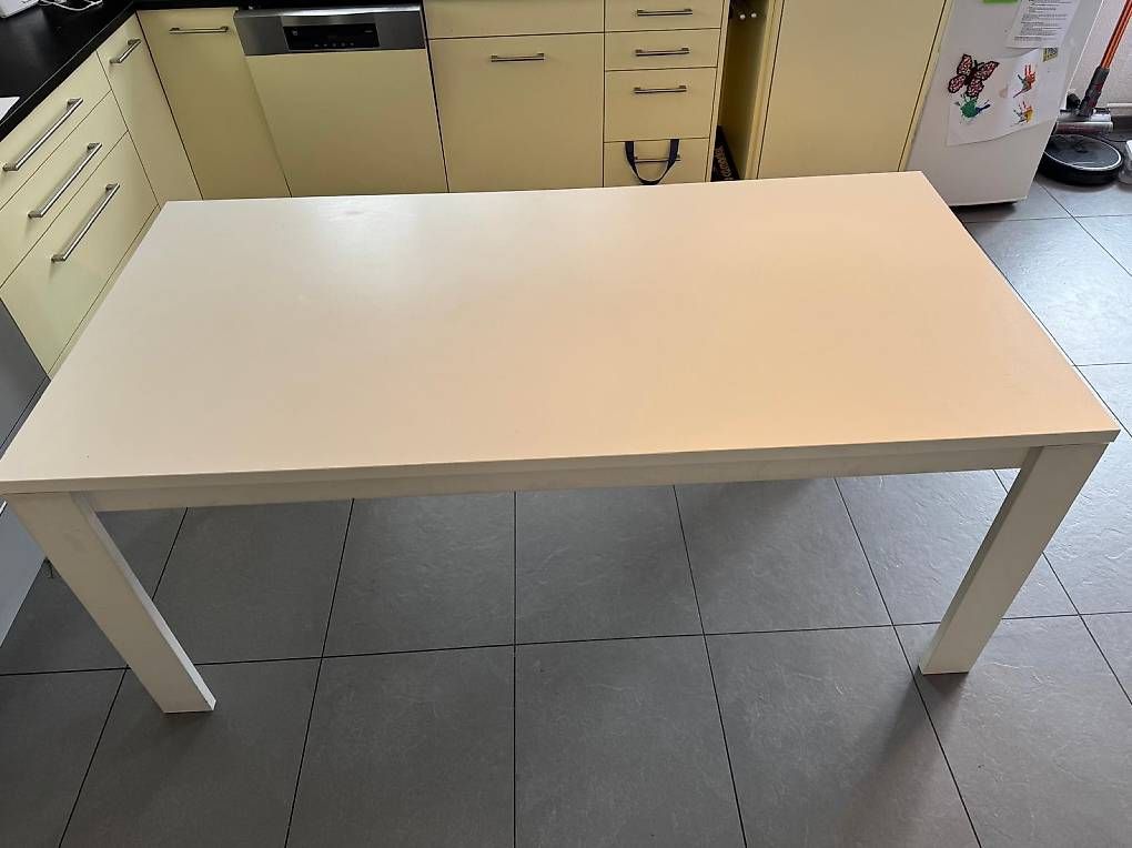 Tables: Esstisch – D'occasion à Rüti b. Riggisberg par helikopterpilot