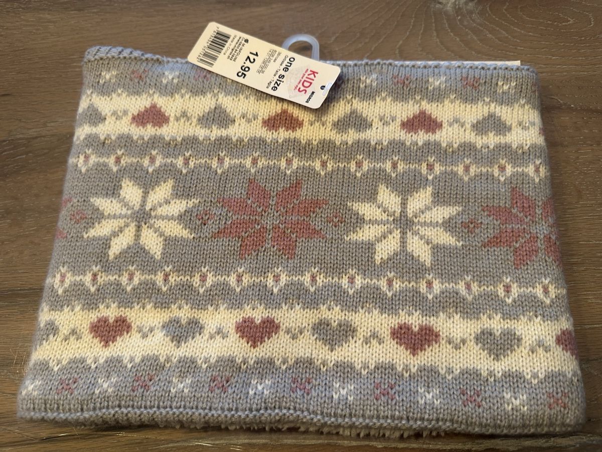 Sonstige Mädchenkleider: Weicher Winterschal Loop Stern Mädchen Neu – Neu und originalverpackt aus Safenwil von Whoopie1
