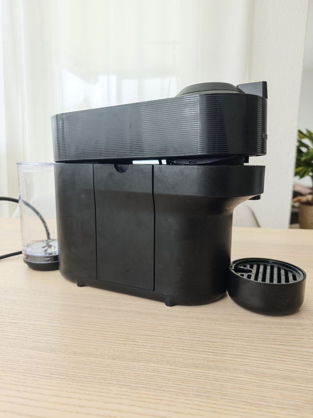 Nespresso Macchine per caffè & Macchine per espresso: Nespresso Vertuo – Usato da Volketswil venduto da Deal.Ecke 1