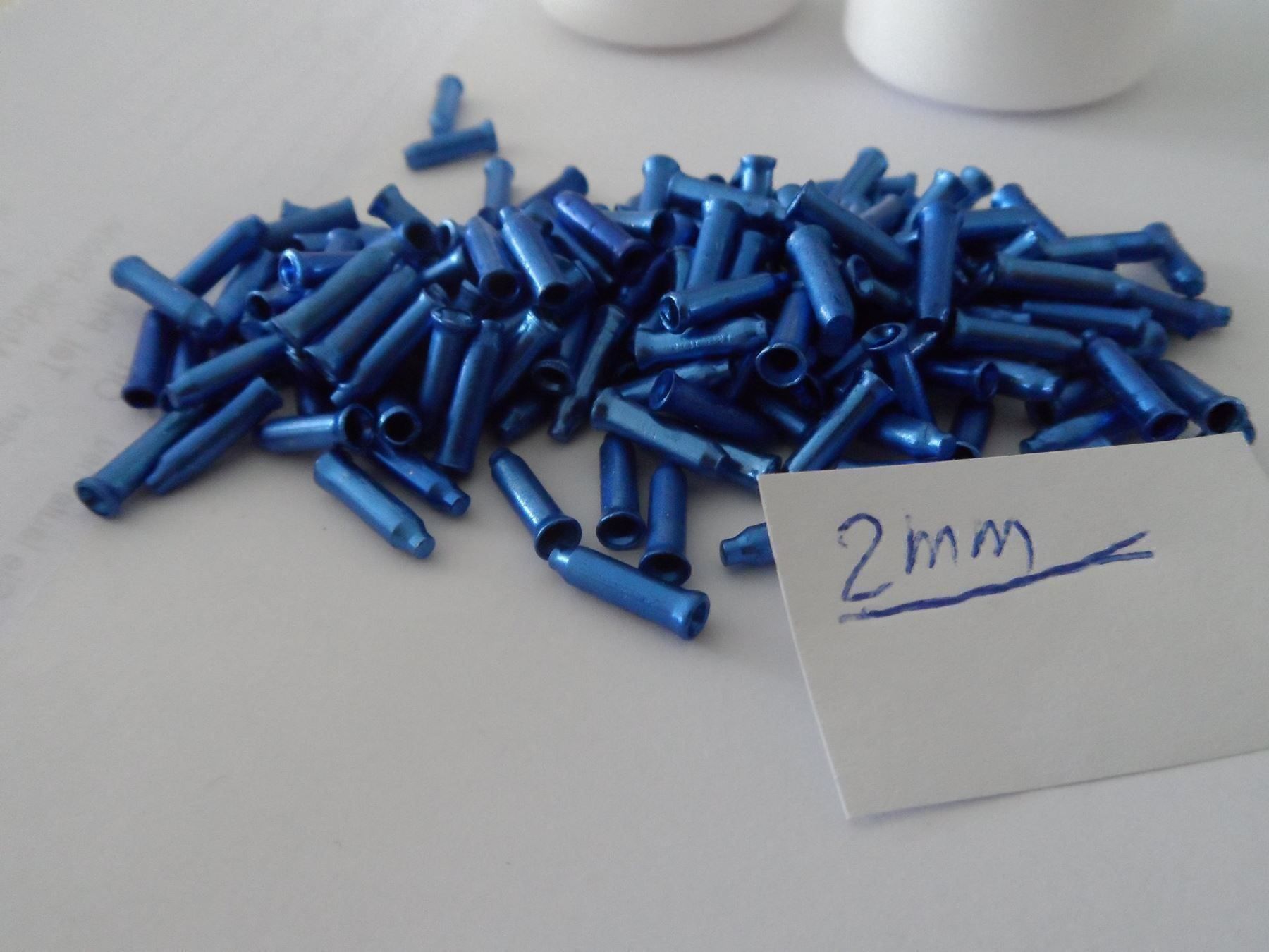 Ersatzteile: 100 Stück Endkappen 2mm – Neu und originalverpackt aus Riehen von tamola67