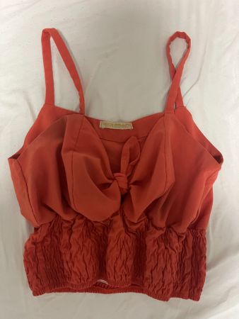 Débardeur court saumon– taille M (grand) – style été / crop