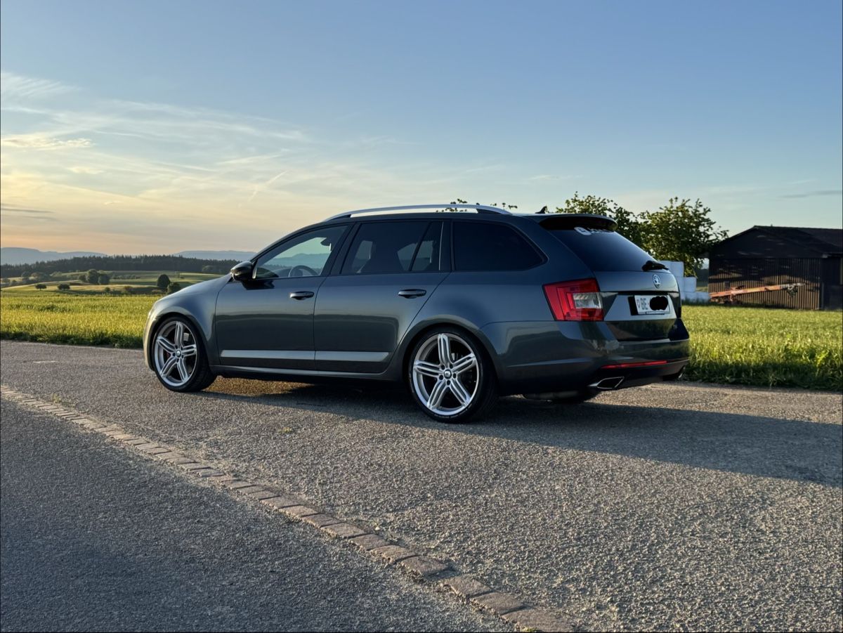 Skoda Automobili: Skoda Octavia RS – Usato da Reisiswil venduto da M62014 2