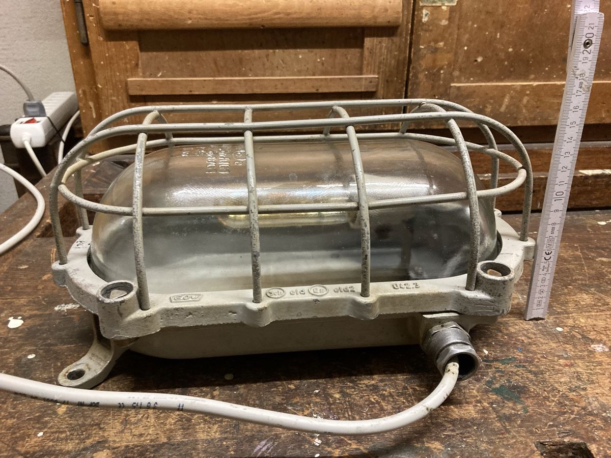 Lampade: Bunkerlampe XL vintage EOW – Usato da Schaffhausen venduto da Mano99 2