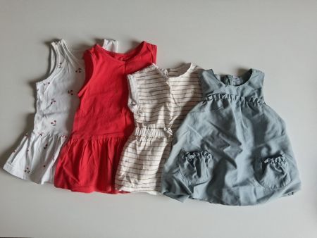 Lot de 4 robes d'été pour filles, taille 60 et 68