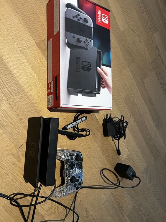 Charging Station Nintendo switch+ joystick plus 2 akkugerät (Gebraucht ...