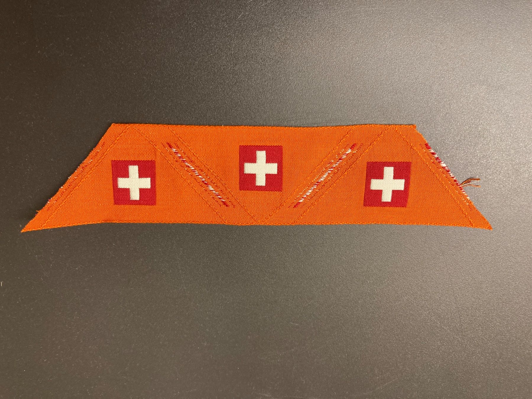Schweizer Armee Placchette & Badge: 3 Abzeichen Hilfsdienst Ord. 49 - Schweizer Armee – Nuovo (secondo la descrizione) da Brütten venduto da Hst1