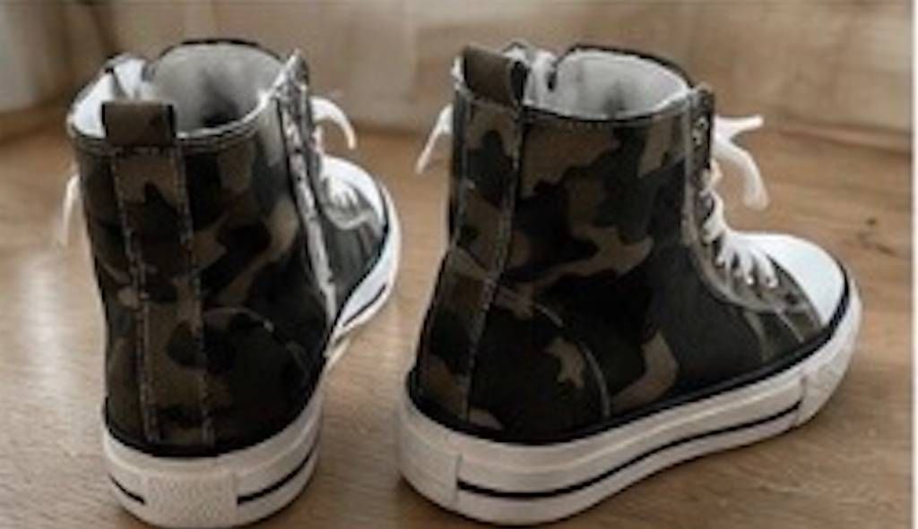 Damenschuhe: Vends baskets Montantes Femme – Gebraucht aus Crans VS von cei_qws7 2