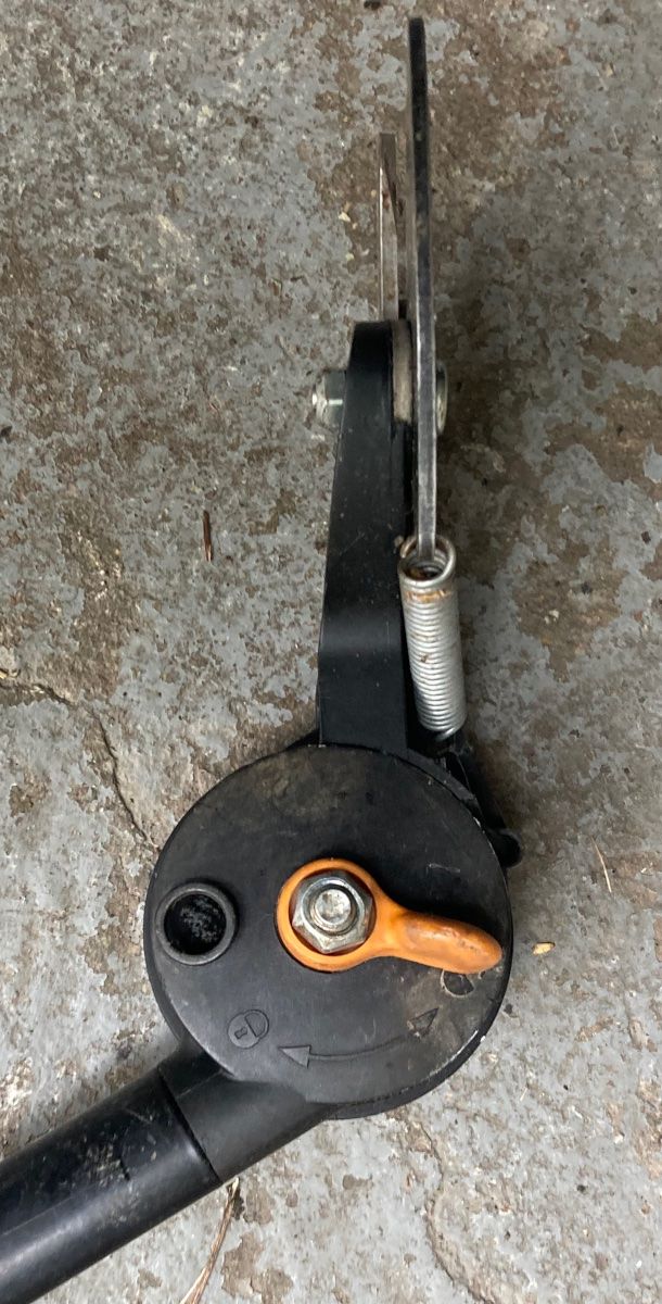 Alle Werkzeuge: Lange Schneidgiraffe Fiskars UP84 – Gebraucht aus Biel/Bienne von A_tron 1