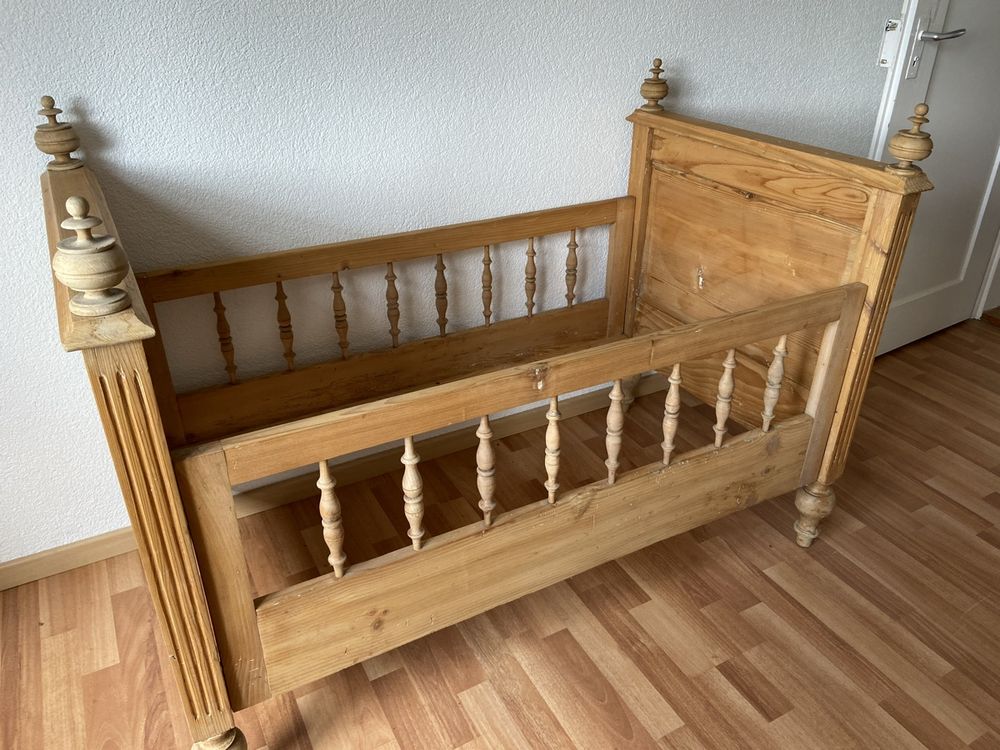 Wunderschone Gebraucht Kinderbett Zu Verschenken Bild