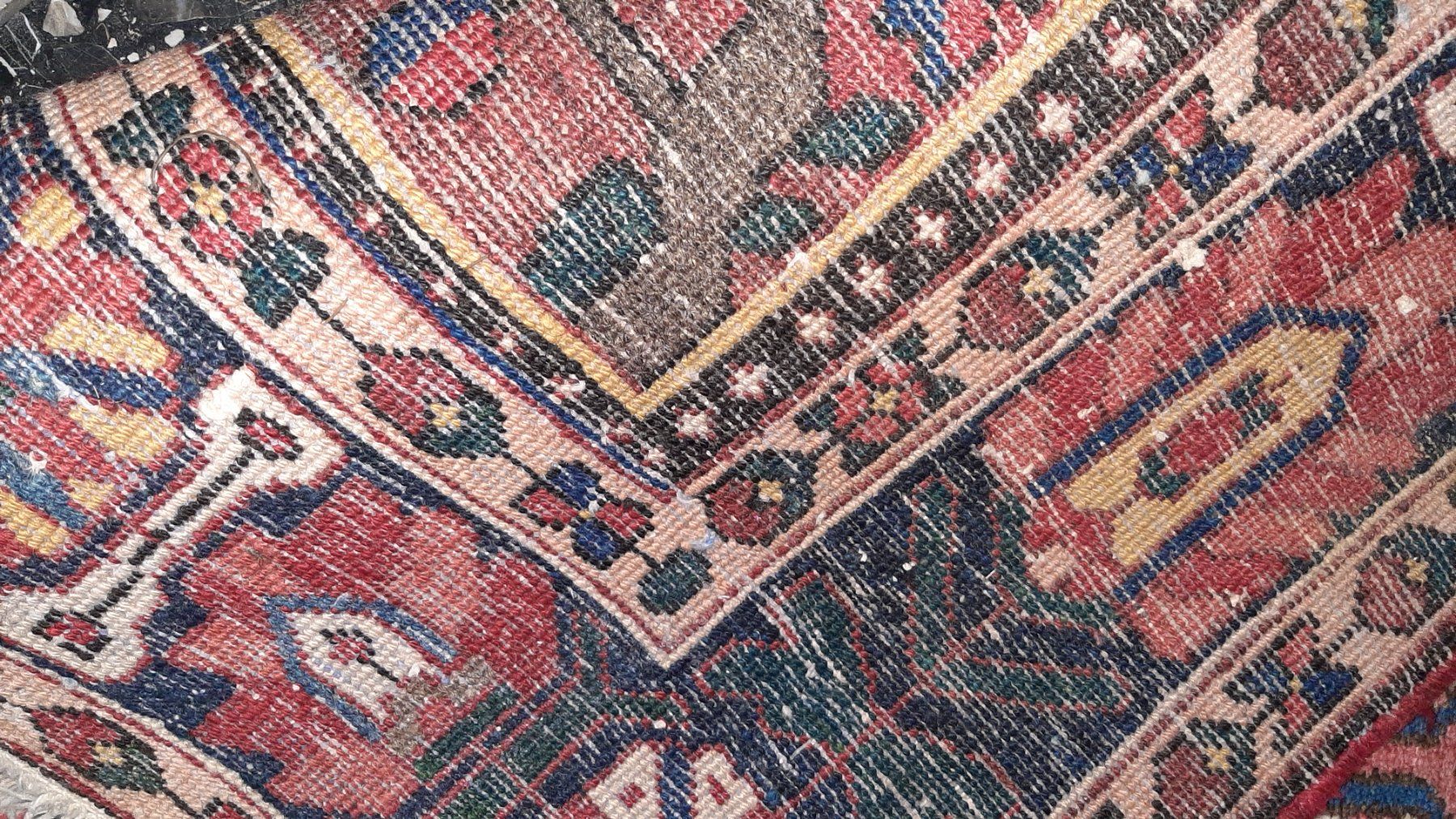 Tappeti: ORIENTTEPPICHE MIT TOLLEN FARBVERLAUF – Usato da spreitenbach venduto da lumbalplatte 8
