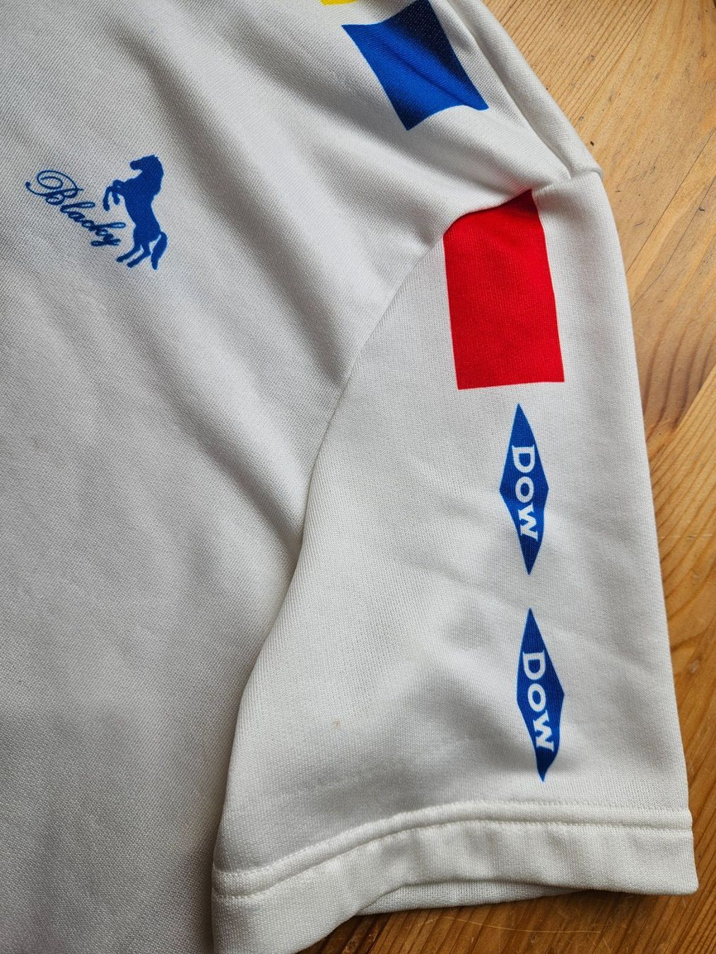 Leibchen & Hosen: Radtrikot Blacky vintage DOW Grösse XXL Velo Fahrrad Trikot – Gebraucht aus Hägglingen von United-Village-Trade 3