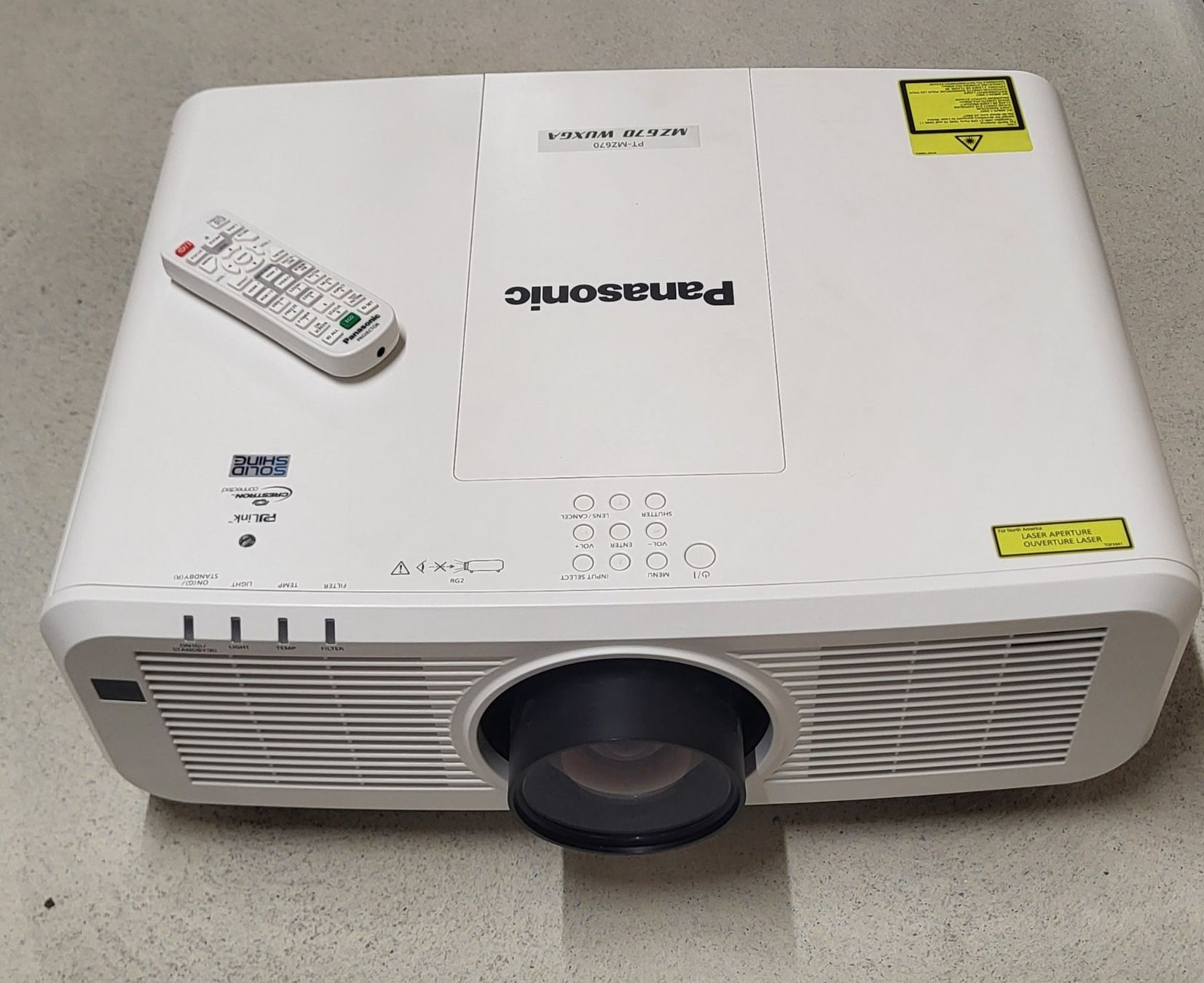 Panasonic Proiettori: Panasonic PT-MZ670 – Usato da Oberbüren venduto da slim009