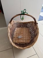 Korb aus Weidengeflecht