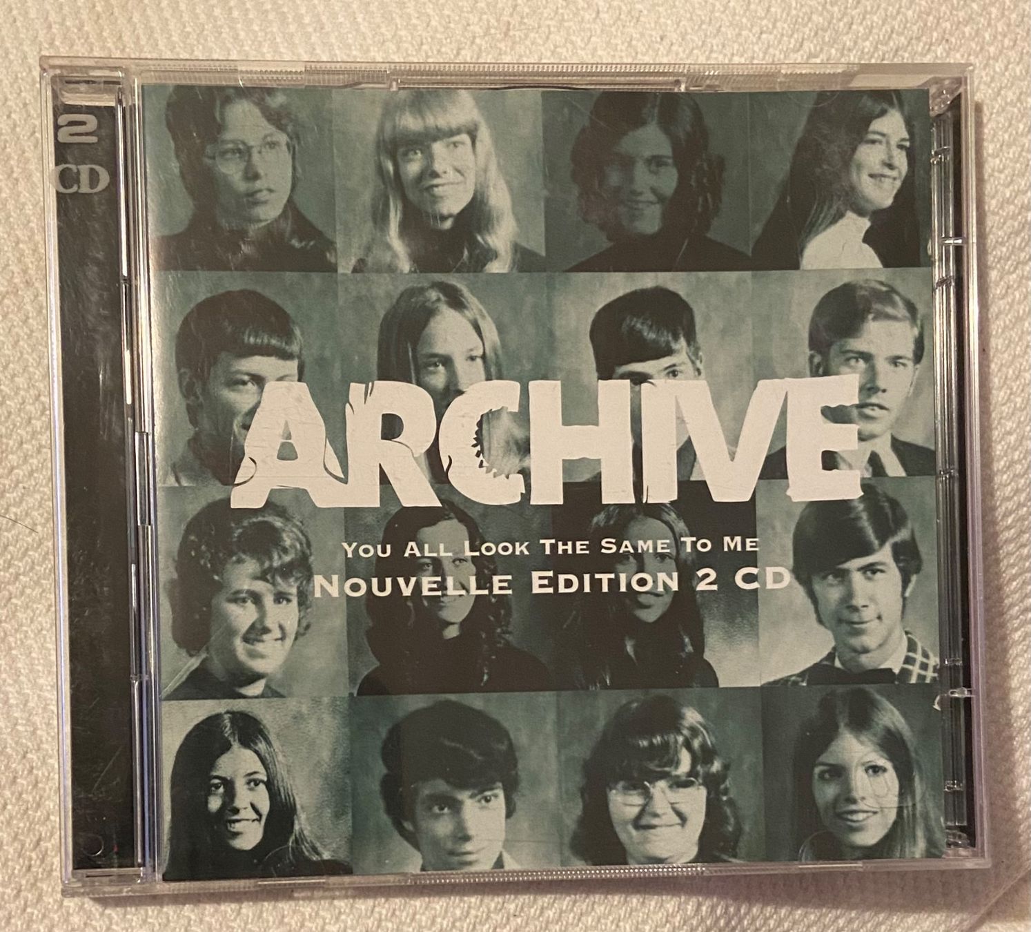 CDs: 2 CDs Archive – You All Look The Same To Me – Gebraucht aus Luzern von