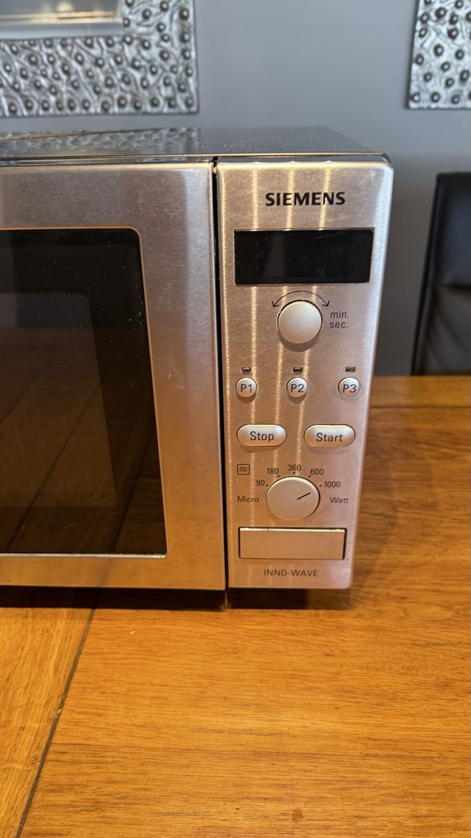 Siemens Elettrodomestici da cucina: Microwelle Siemens  – Usato da Murten venduto da luk_tz5c 1