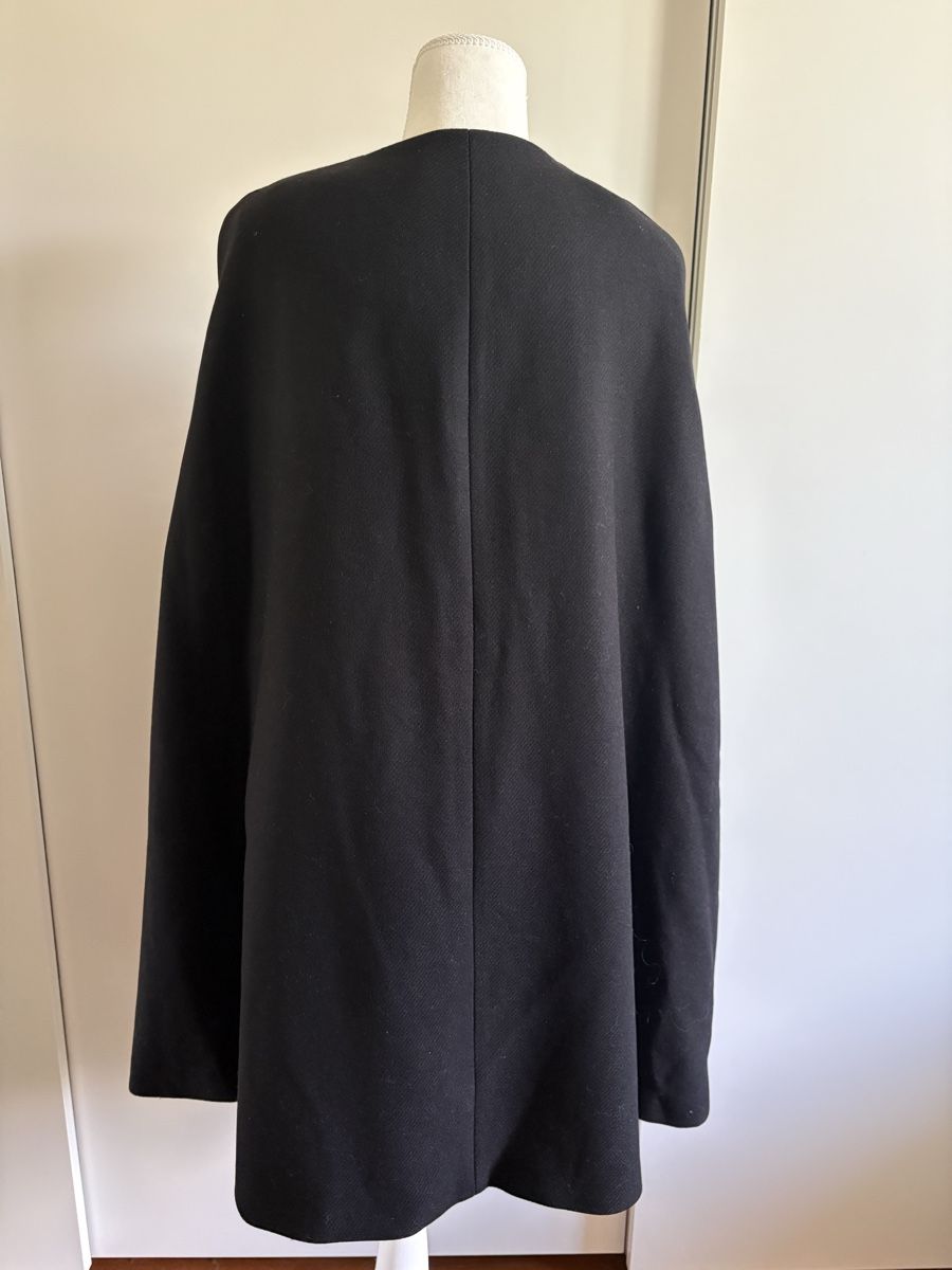 Zara Autres vêtements femmes: Cape veste Zara Manteco – D'occasion à Sion par edelweissse 2