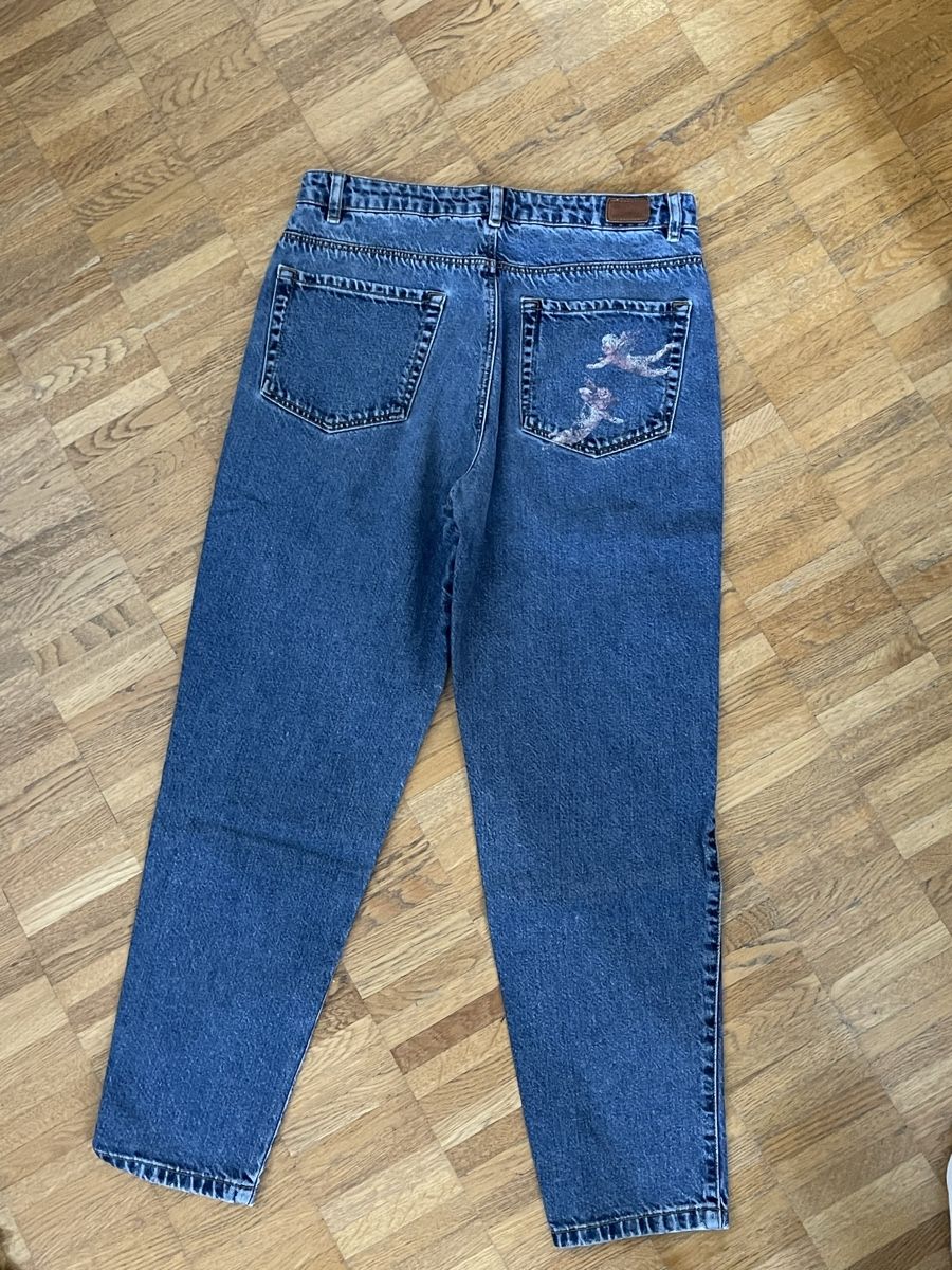 Jeans: Subdued boyfriend jeans with vintage print – Usato da Zürich venduto da WeisserPlanet 1