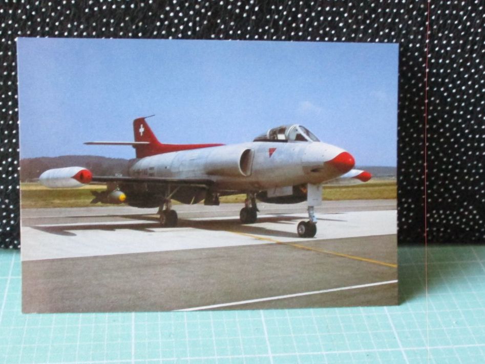 Cartoline postali: Postkarte Kampfflugzeug Schweizer Luftwaffe  P 16 – Usato da Ottikon Gossau ZH venduto da hokuspokus