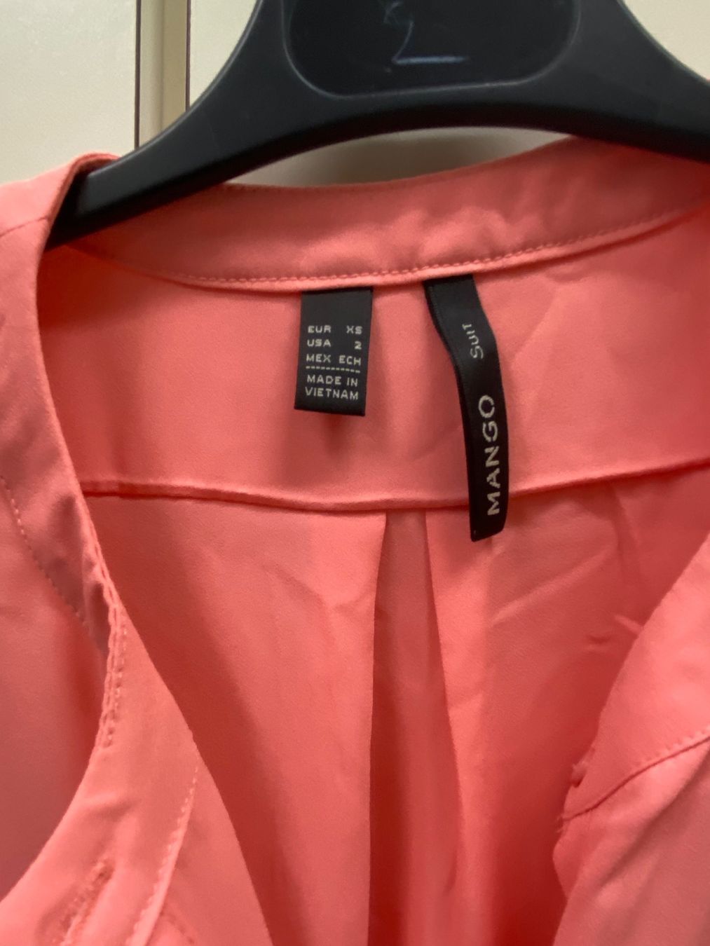 Mango Chemisiers: Korallen Bluse – Neuf (Voir description) à Zürich par beg_nlp8 2