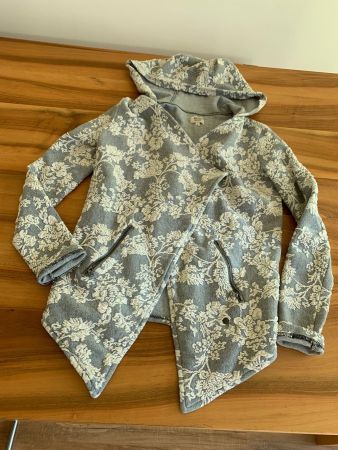 KHUJO raffinierte Strickjacke/Mantel mit Kapuze, Gr. S, Top