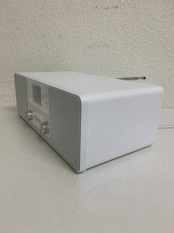 Technisat Radio: TechniSat DIGITRADIO 370 CD BT Digitalradio DAB+ Bluetooth – Usato da Obernau venduto da Arche_Noah_Brocki 3