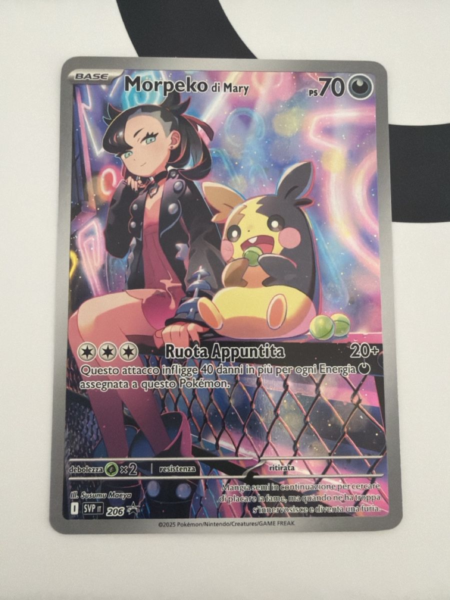 Pokémon Carte collezionabili: Morpeko Promo 206 NM – Usato da Cadro venduto da rarecandycustoms