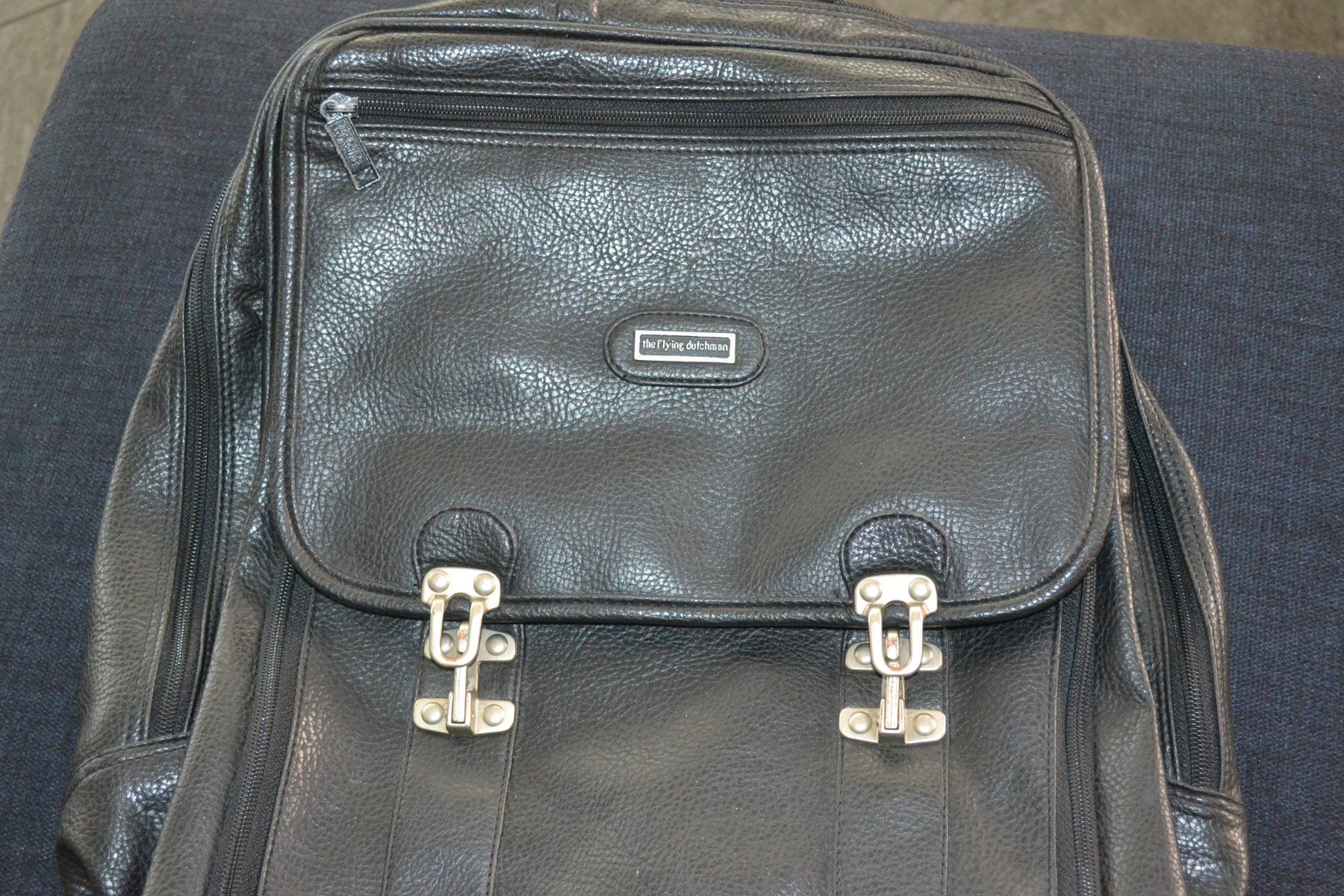Borse: Rucksack schwarz – Usato da Kölliken venduto da Knorrli58 1