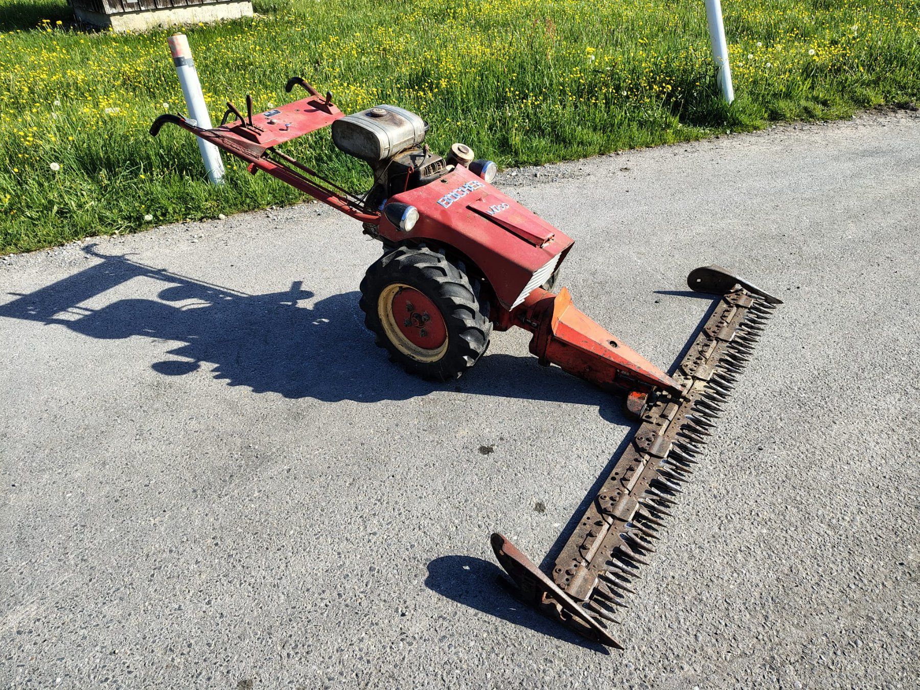 Bucher Tutte le macchine: Bucher M700 mit Mähbalken – Usato da Egg SZ venduto da kombi83 4