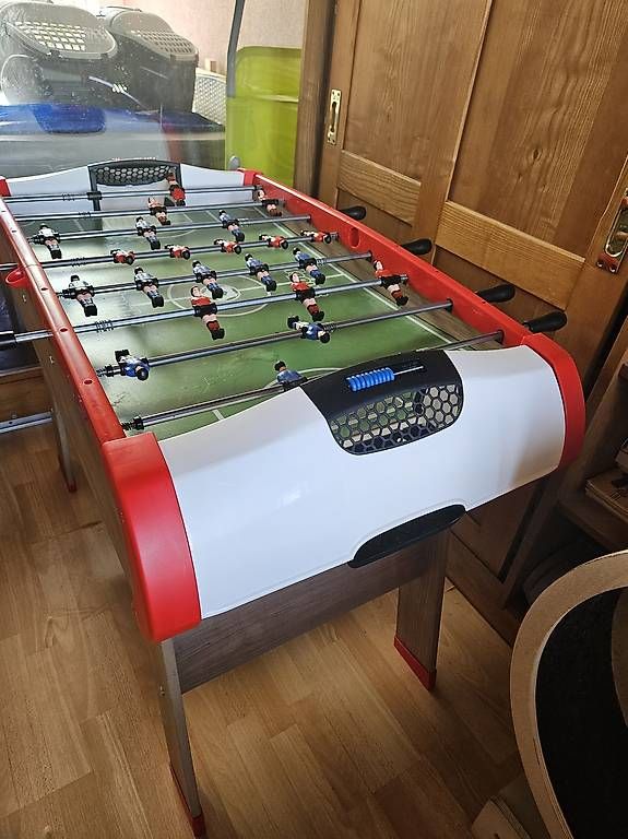 Spiele: Table de jeu 4 en 1 Smoby – Gebraucht aus Massongex von noyane 1
