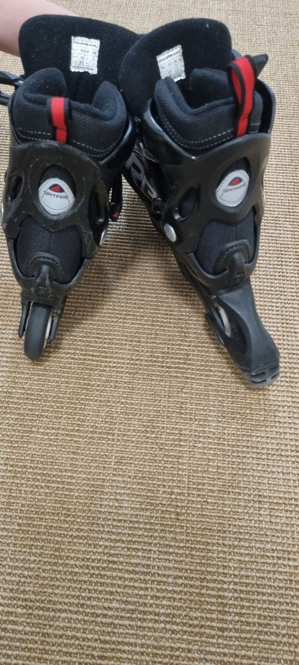 Pattini in linea & Pattini a rotelle: Inline Skates Rollerblade verstellbar (EU 33-36.5) – Usato da Bülach venduto da enassar 5