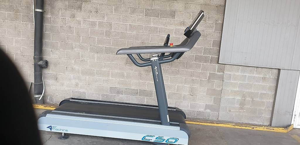 Hometrainer: Tapis roulant professionale C50 con GARANZIA – Usato da Pianezzo venduto da Millecolline 2