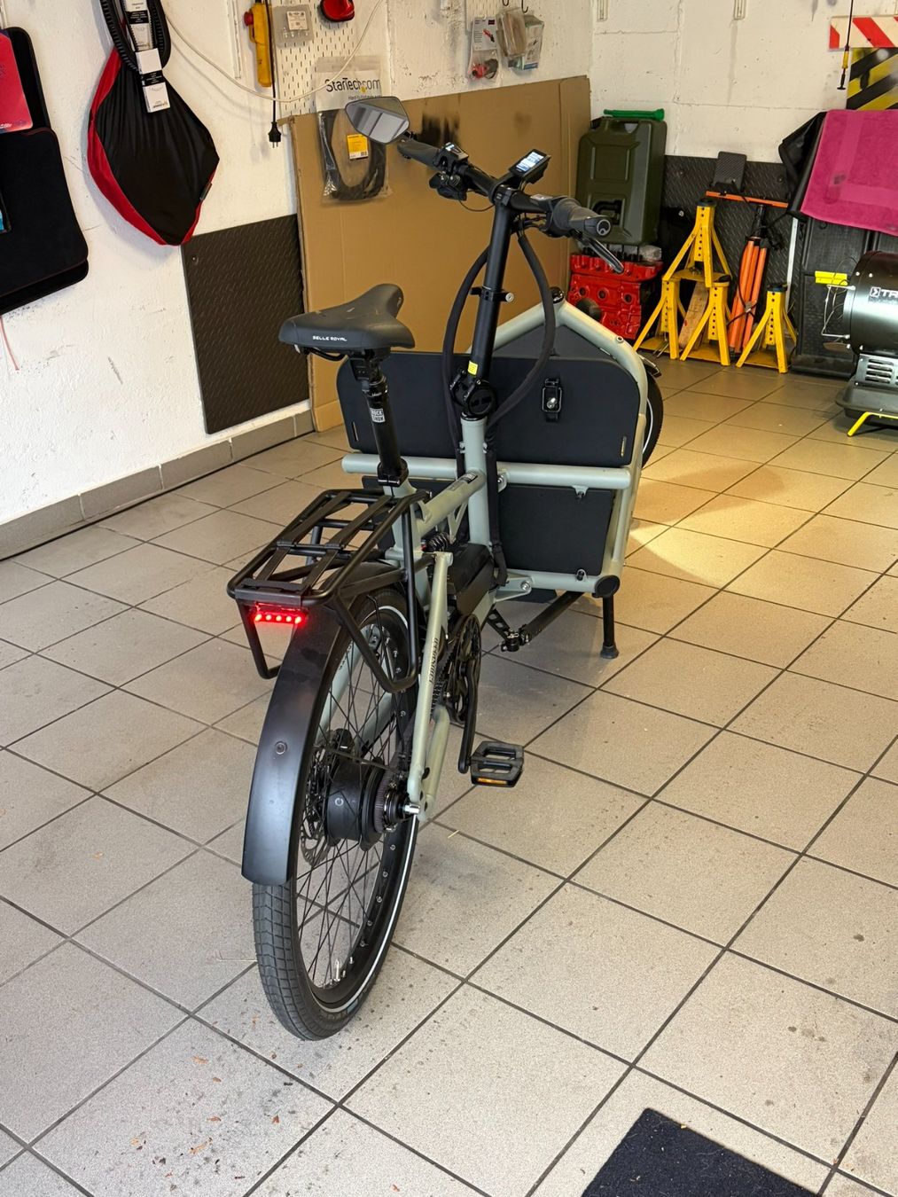 Riese & Müller Biciclette: Riese & Muller Load 60, Enviolo, High Speed, new condition – Usato da Pregassona venduto da camus84 6