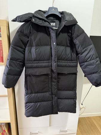 Piumino Helly Hansen nero, taglia S - Perfetto inverno!