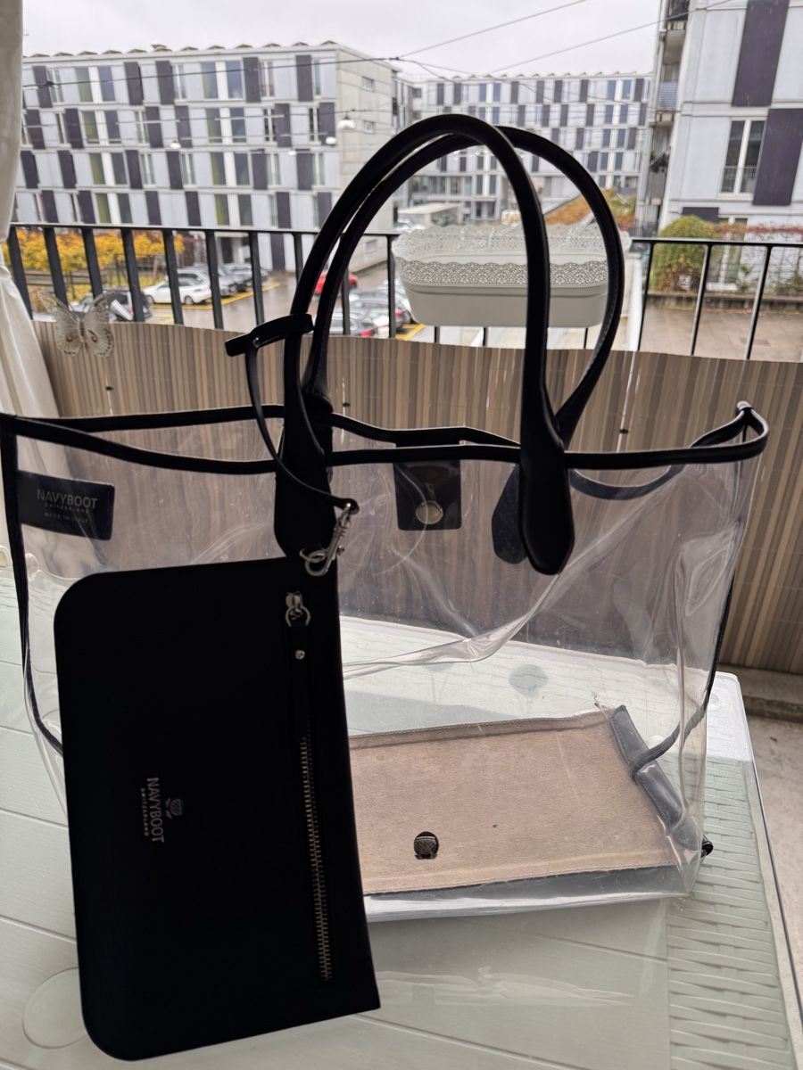 Navyboot Borse: Navyboot Transparente Tasche – Usato da Zürich venduto da NNK28 1