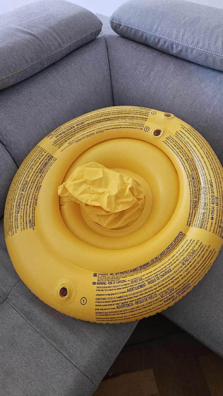 Schwimmringe: Schwimmsitz Intex 6-12 M – Gebraucht aus Murten von RYO_RYO 1