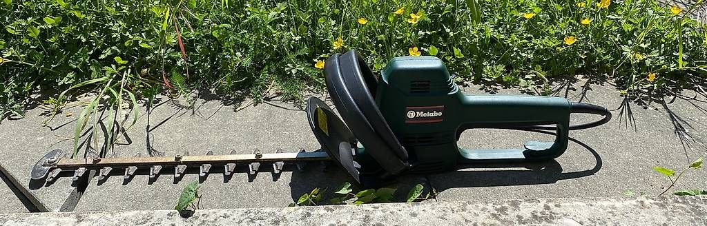 Metabo Tutti gli attrezzi: Heckenschere METABO Hs 8144 S – Usato da Urdorf venduto da Resumasa