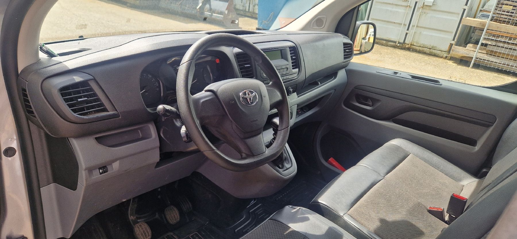 Toyota Veicoli commerciali: Toyota Proace Panel Van – Usato da Rieden SG venduto da romi1271 8