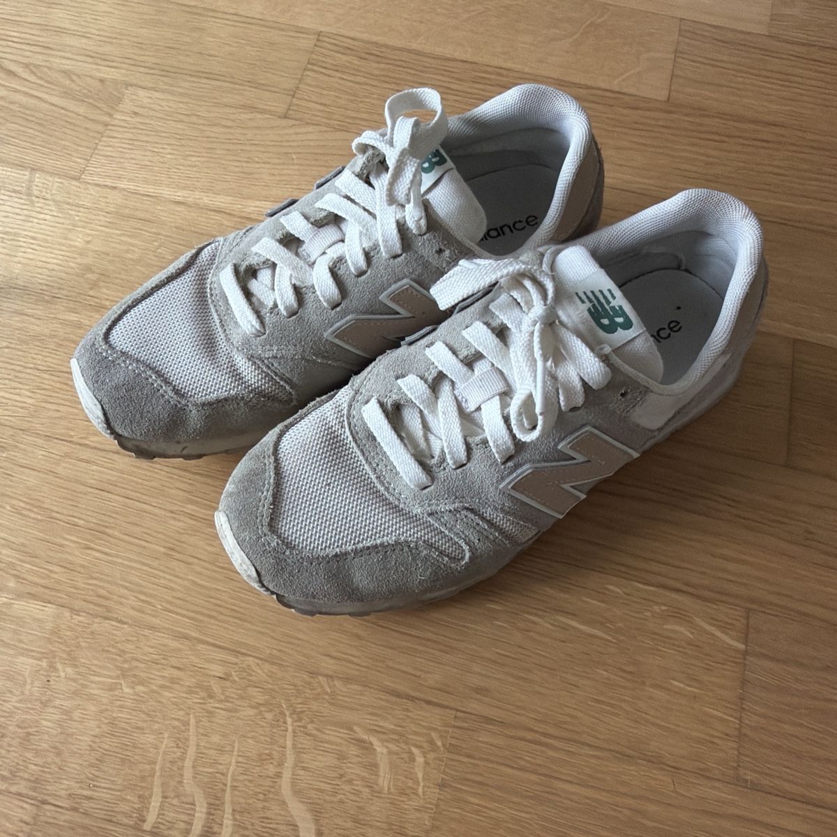 Chaussures femmes: New Balance  – D'occasion à Kriens par fiona.law98