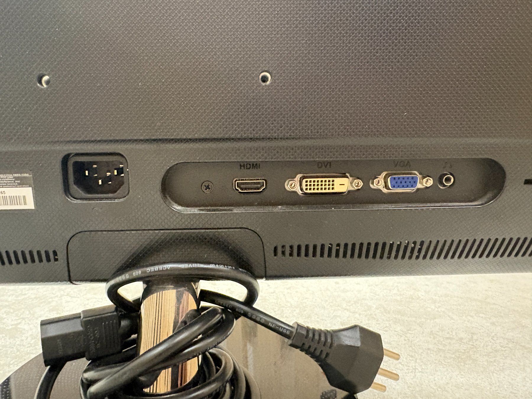 Asus Monitore: Asus 24'' Bildschirm – Gebraucht aus Winterthur von ZIT18 2
