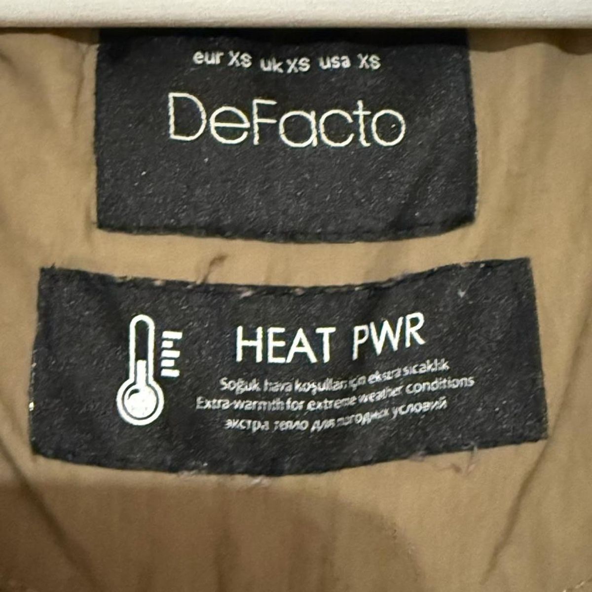 Giacche: Jacke beige mit Kapuze  – Nuovo (secondo la descrizione) da Alchenflüh venduto da hel_n6bm 7