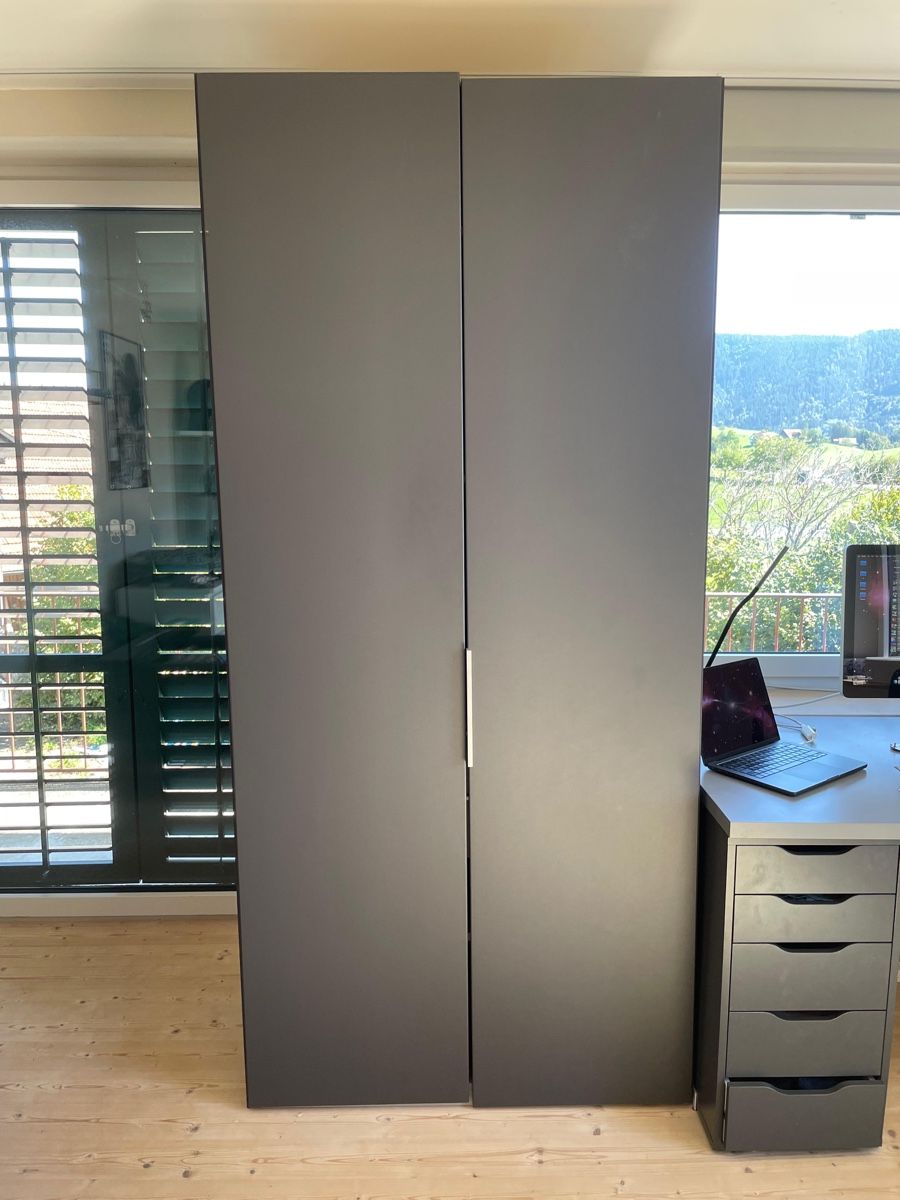 Armoires: Kleider Schrank – D'occasion à Schönenberg ZH par Andrin009
