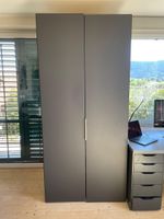Kleider Schrank