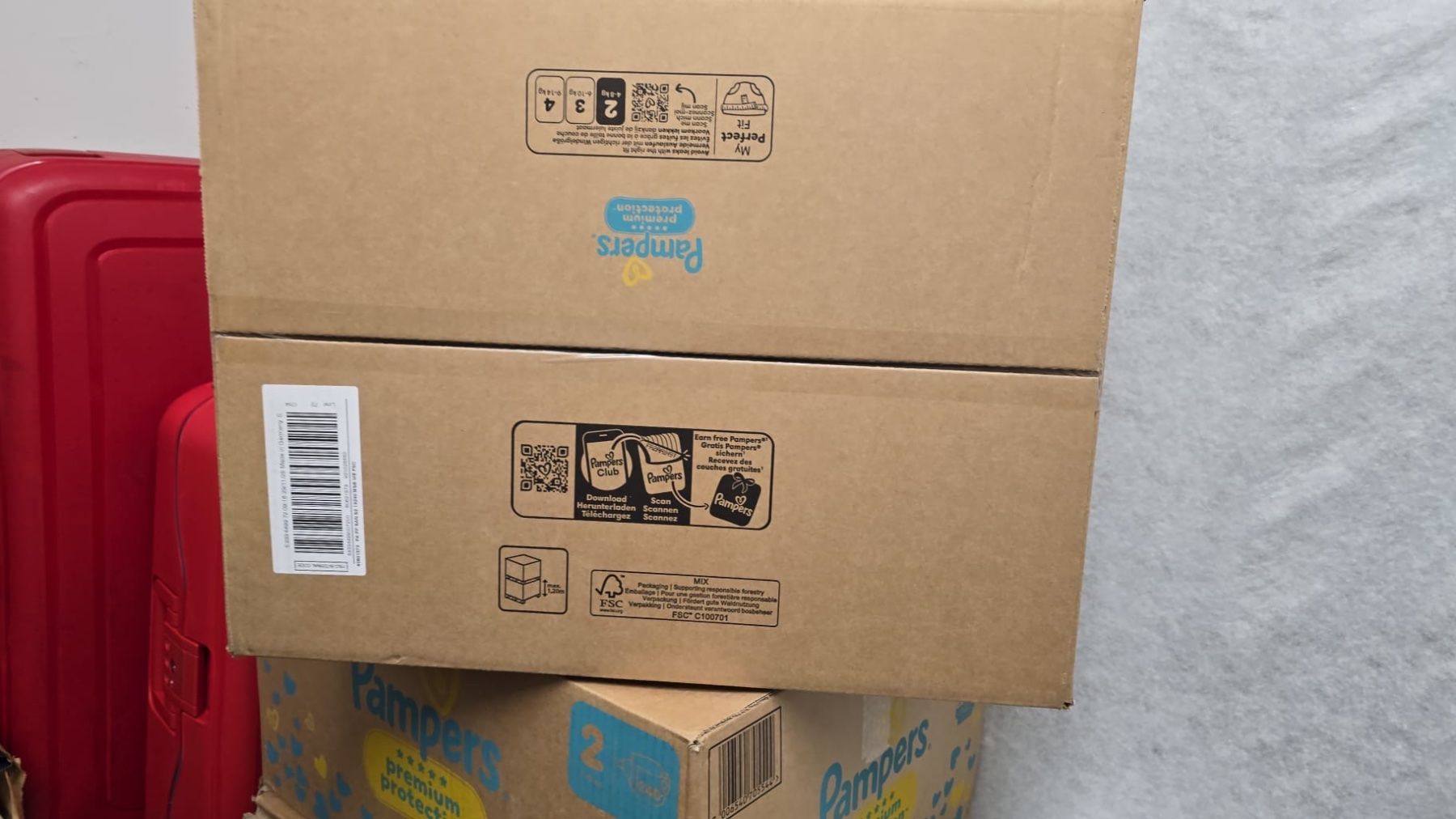 Secchi per pannolini & Pannolini: Pampers grösse 2 (neu) – Usato da Zürich venduto da SS59 1