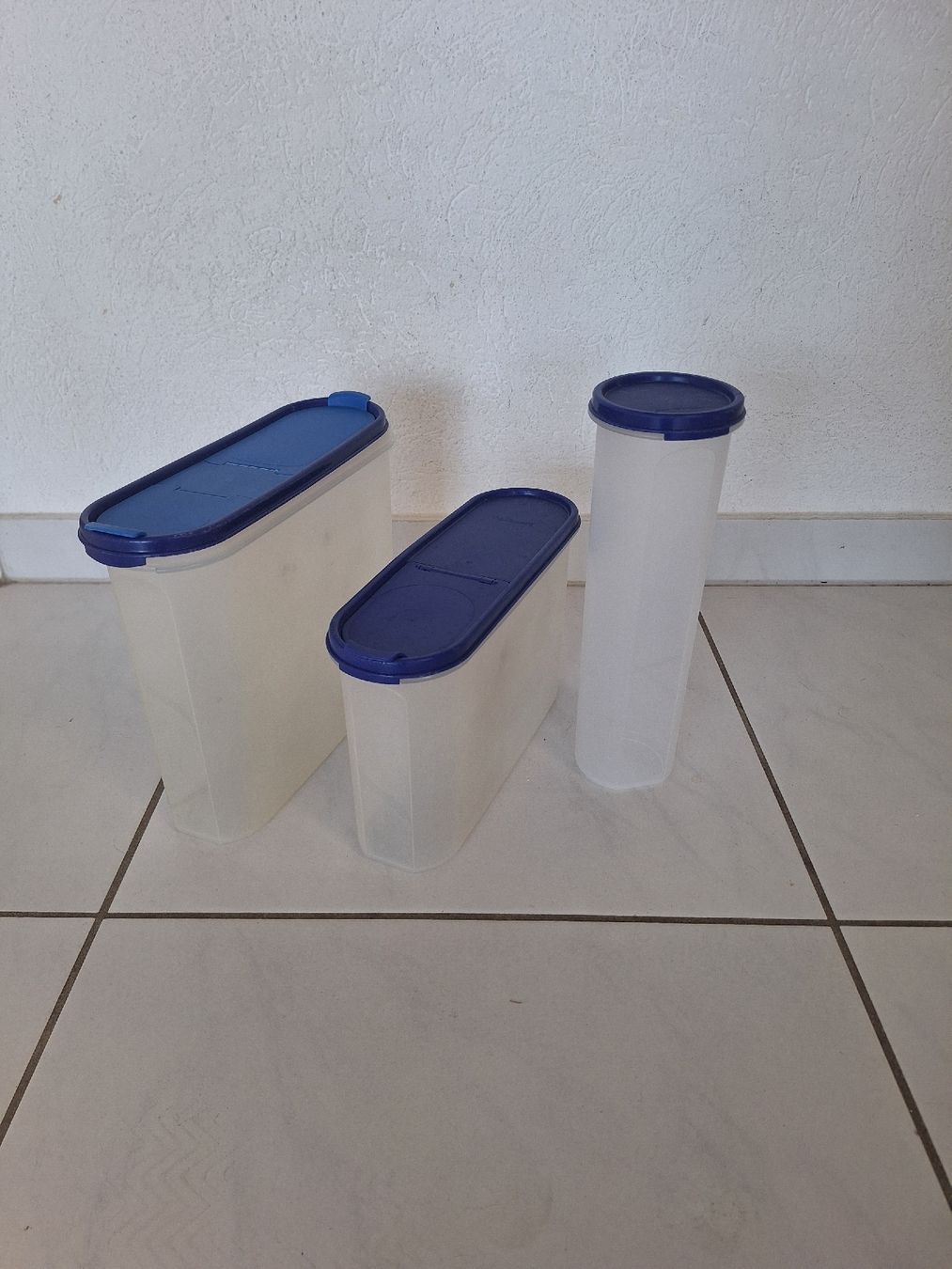 Tupperware Behälter & Ähnliches: 3 Tupperware Vorratsbehälter – Gebraucht aus Künten von Luca99